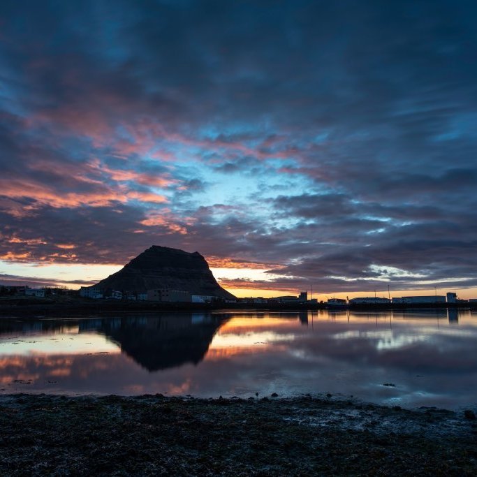 kirkjufell-harbour-grundarfjordur