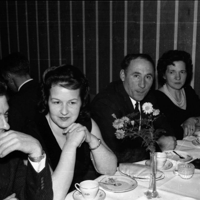 Skemmtun á Röstinni Hellissandi, Björn Ásgeirsson, Aðalheiður Lydía Guðmundsdóttir, Guðmundur Runólfsson og Ingibjörg Kristjánsdóttir.