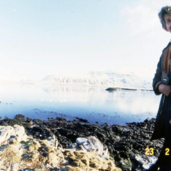 Mynd af Bæring frá 1978 en þá var hann kominn með breiðlinsu eins og myndin sýnir.
