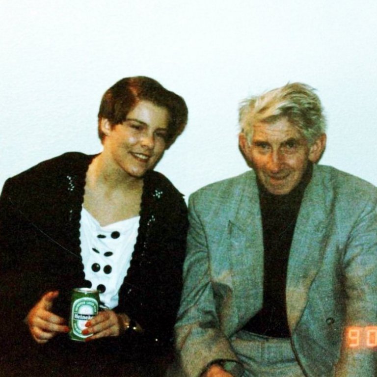 Kristín Ýr og Bæring Cecilsson þarna á þorrablóti í samkomuhúsinu.