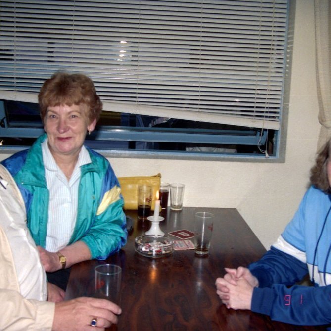 Til hægri á myndinni er Petrea Guðný Pálsdóttir, vinstra megin eru hjónin Guðmundur Árni Markússon og Sigríður Inga Jónasdóttir.