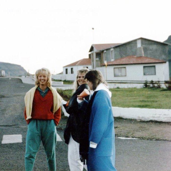 Vinkonurnar Jófríður Anna Jónsdóttir, Linda Magnúsdóttir og Elínrós Margrét Jónsdóttir.