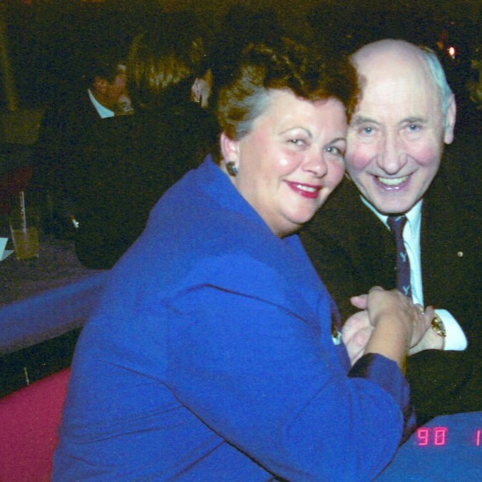Góðir vinir á góðri stundu. Rósa Sveinsdóttir og Guðmundur Runólfsson.