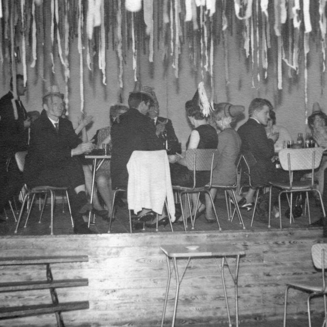 Áramótadansleikur í samkomuhúsi Grundarfjarðar í kringum árið 1960.