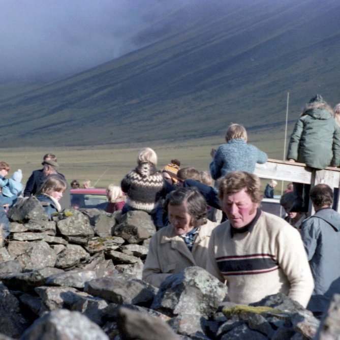 Grundarrétt: Ragnar Jóhannsson Kverná, Svala Jónsdóttir, Svanborg Kjartansdóttir Vindási og Hörður Pálsson Hömrum.  Árið er 1978.