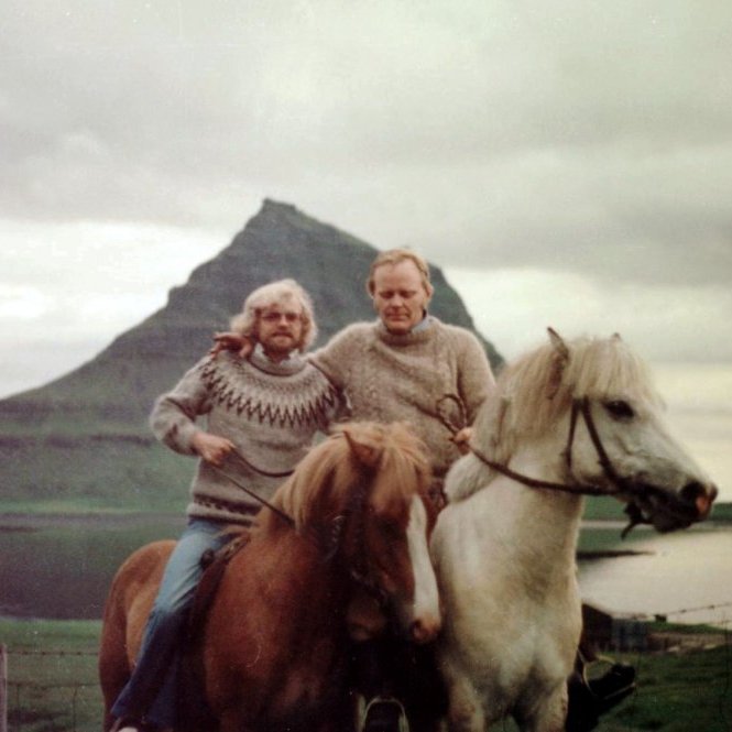 Félagar á hestbaki. Kristján Guðmundsson og Reynir Gústafsson.