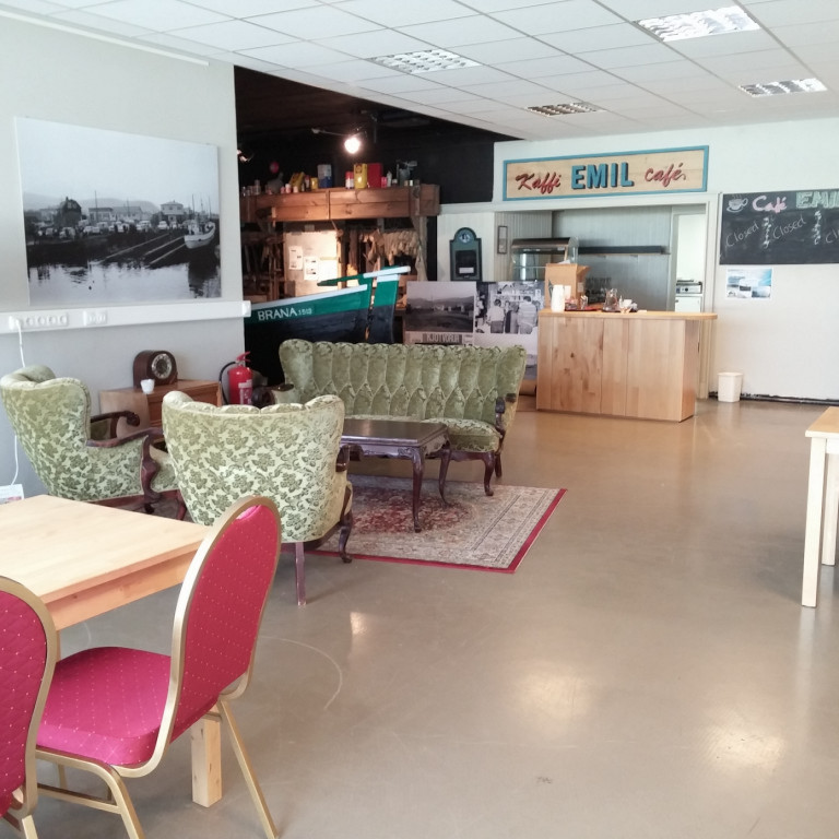 Kaffi Emil og bókasafnið