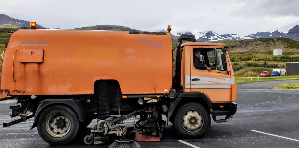 Götusópurinn að störfum sumarið 2019.