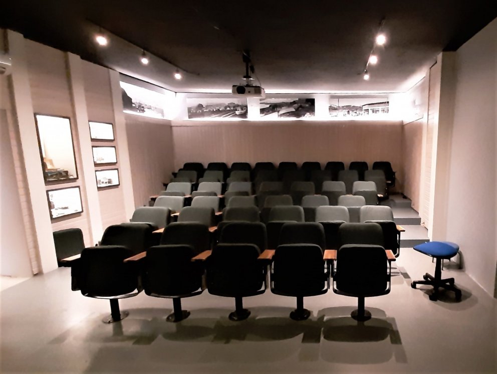 Endurbætur hafa verið gerðar á salnum Bæringsstofu í Sögumiðstöðinni, Grundarfirði. 
Mynd: Olga S. …