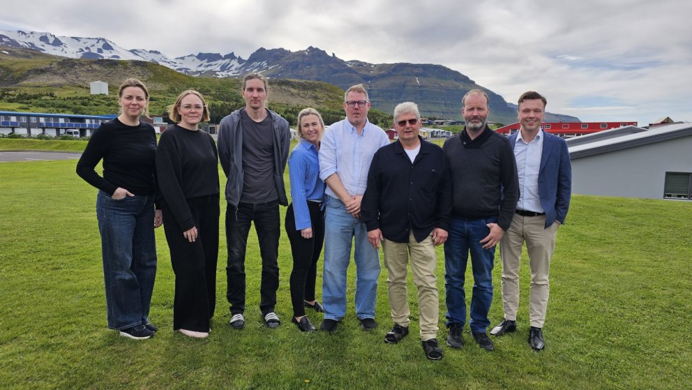 Bæjarstjórn Grundarfjarðarbæjar kjörtímabilið 2026-2030. Frá vinstri: Signý Gunnarsdóttir, Þuríður G&hellip;