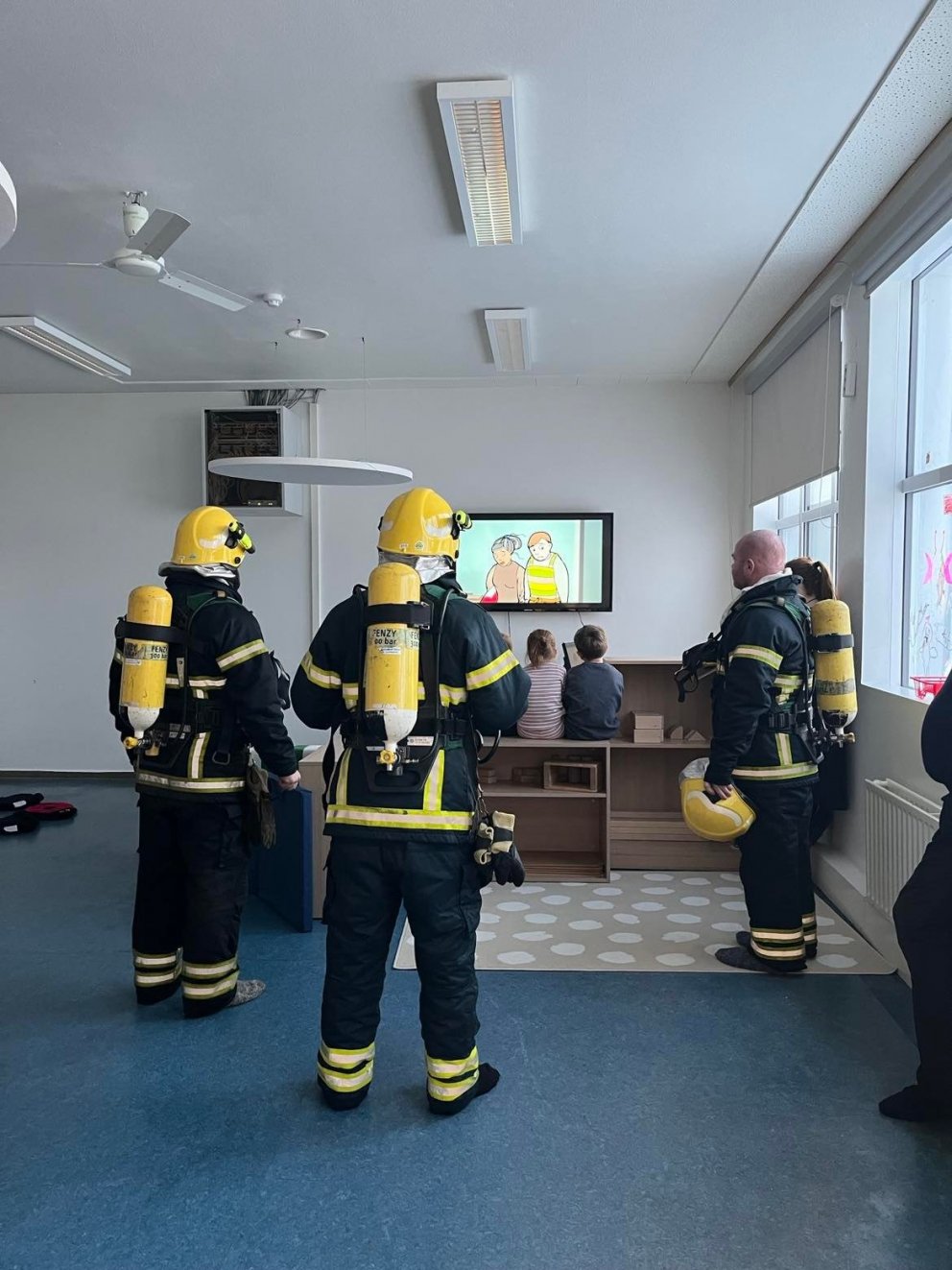 Slökkviliðið heimsækir Eldhamra