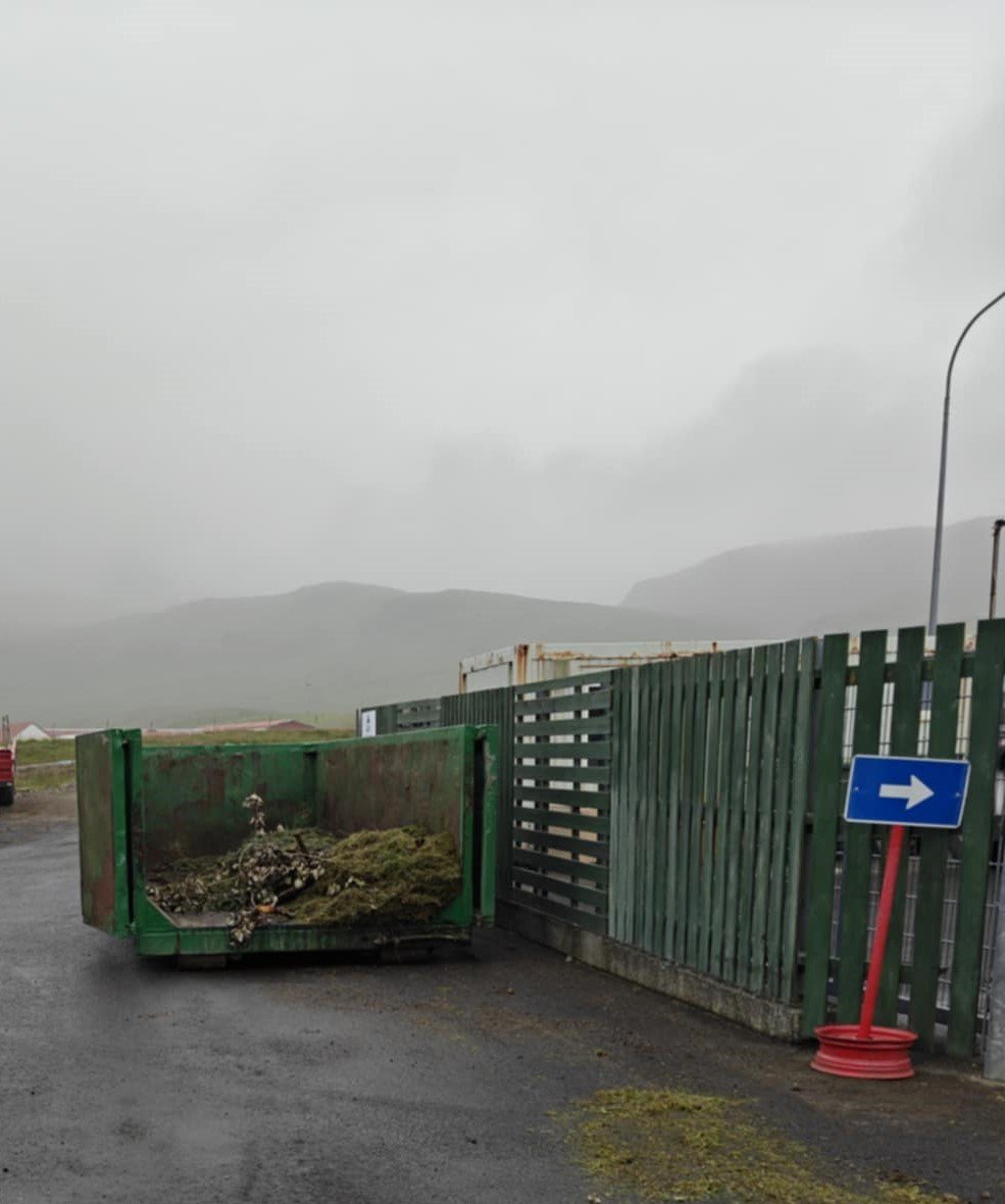 Tímabundin færsla á gróðurgám