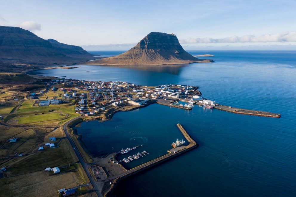 Þrjú störf án staðsetningar