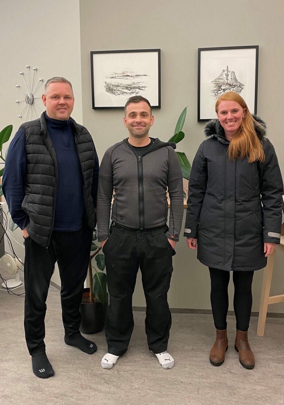 F.v. Bent Marínósson gestadómari, Guðmundur Pálsson og Linda María Nielsen, úr menningarnefnd.