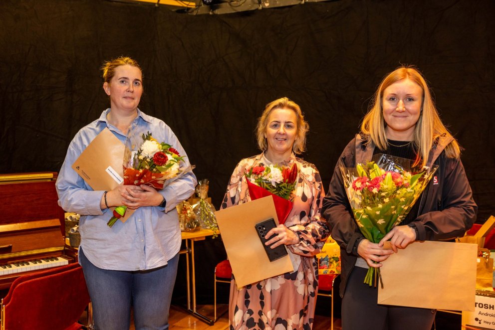 Vinningshafar í ljósmyndasamkeppni 2024, f.v. Bryndís Guðmundsdóttir, Elín Hróðný Ottósdóttir og Kas…