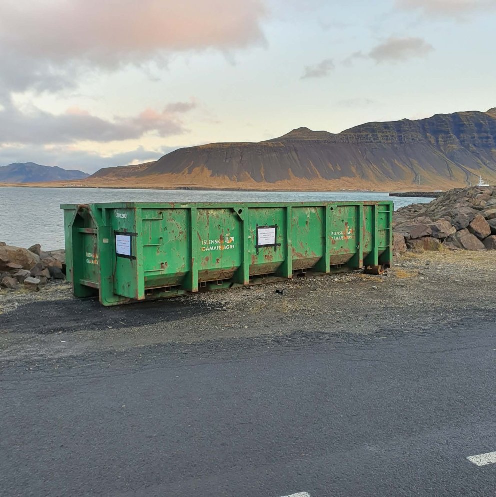 Gámur fyrir flugelda