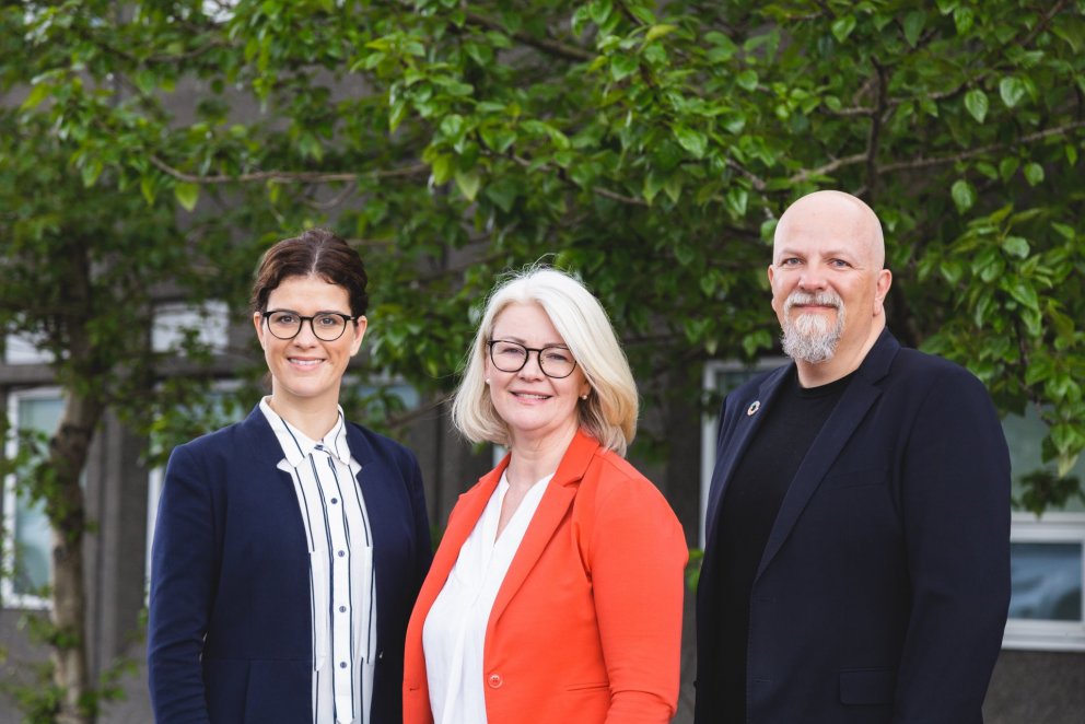 Þórdís Kolbrún R. Gylfadóttir, ferðamála-, iðnaðar- og nýsköpunarráðherra, Björg Ágústsdóttir bæjars…