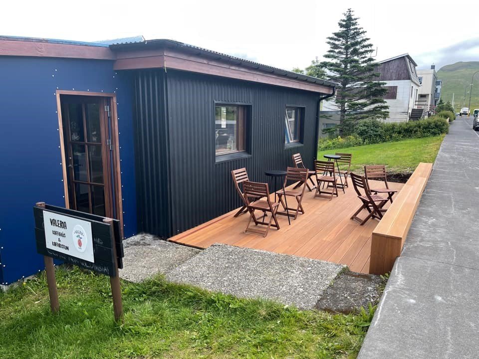 Grundargata 24 - Gamla 