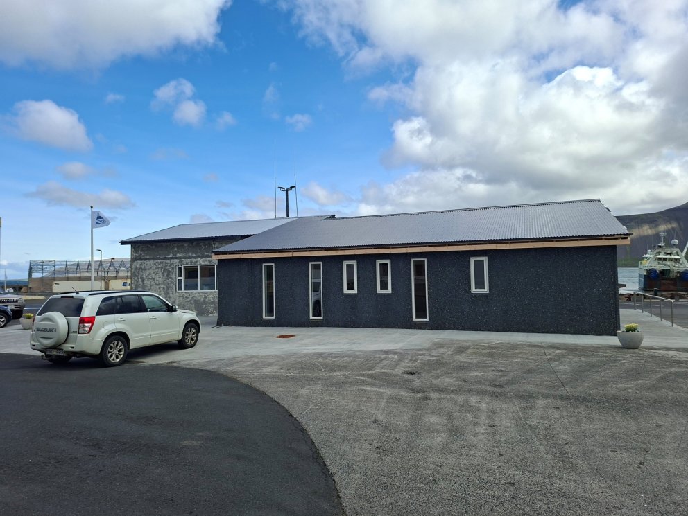 Almenningssalerni opna á Nesvegi 2